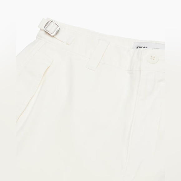 Aritzia TNA New Supply Cargo Pant Size 0 in Light Birch - Picture 3 of 6